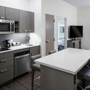 One-Bedroom King Suite Sofa Bed Kitchen High Floor